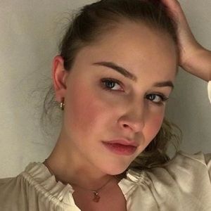 Meet your Posher, Jenni